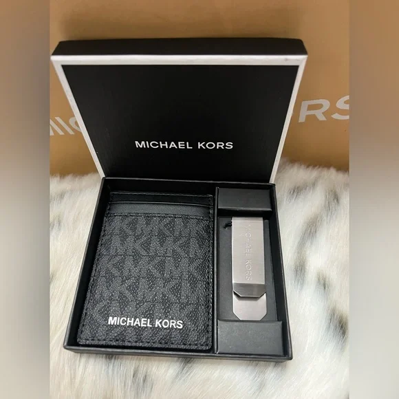 Michael Kors Card Holder and Money Clip Box Set - Black - Picture 3 of 6